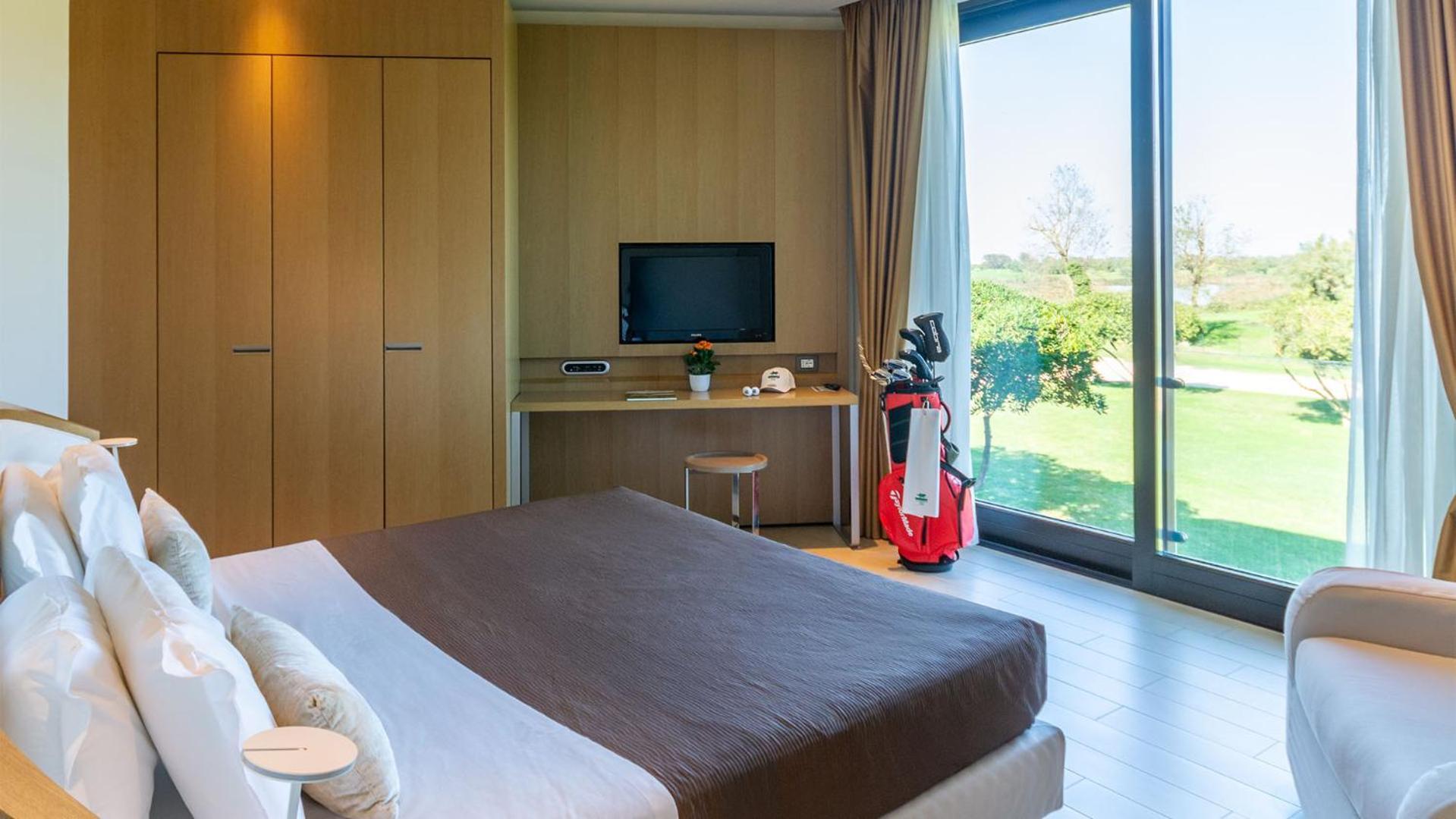 Isola Di Albarella Golf Hotel Изола Альбарелла Экстерьер фото