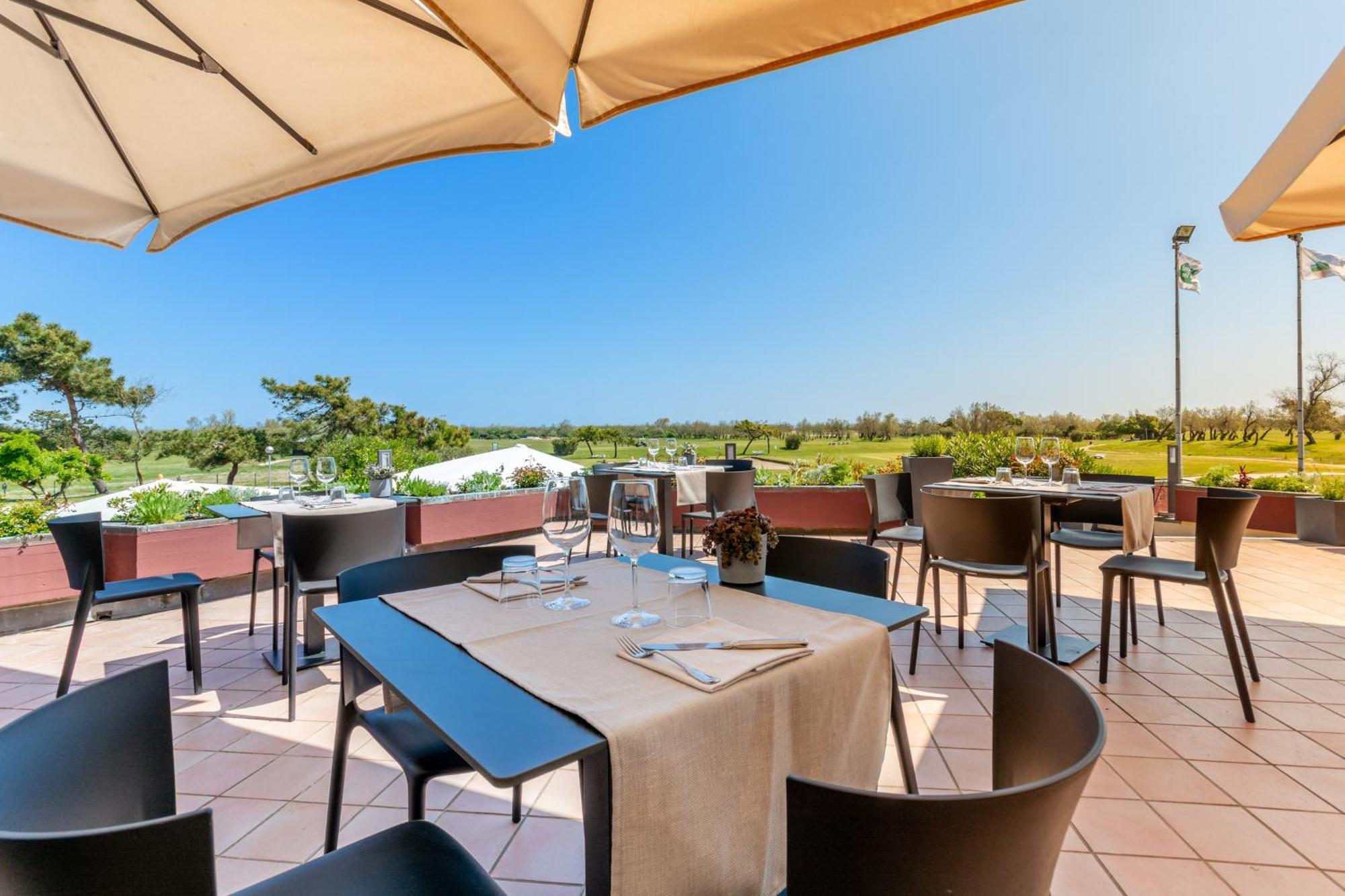 Isola Di Albarella Golf Hotel Изола Альбарелла Экстерьер фото